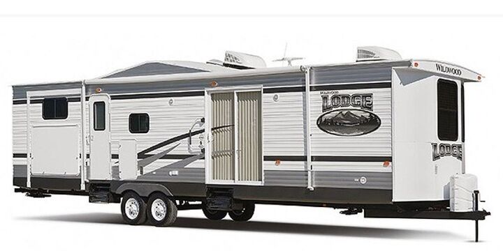 2015 Forest River RV Wildwood Lodge 4092bfl