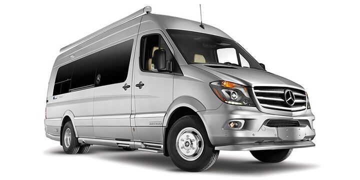 2017 Airstream Tommy Bahama Interstate Lounge