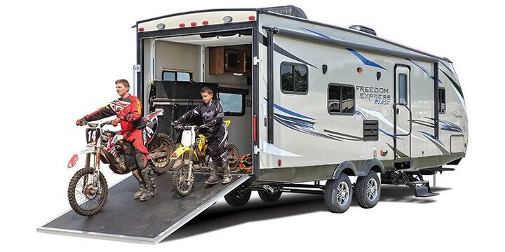 2017 Coachmen RV Freedom Express Blast 301blds